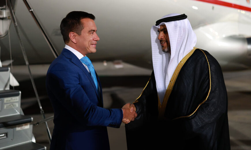 El presidente Daniel Noboa llegando a los Emiratos árabes. Fuente de foto: X