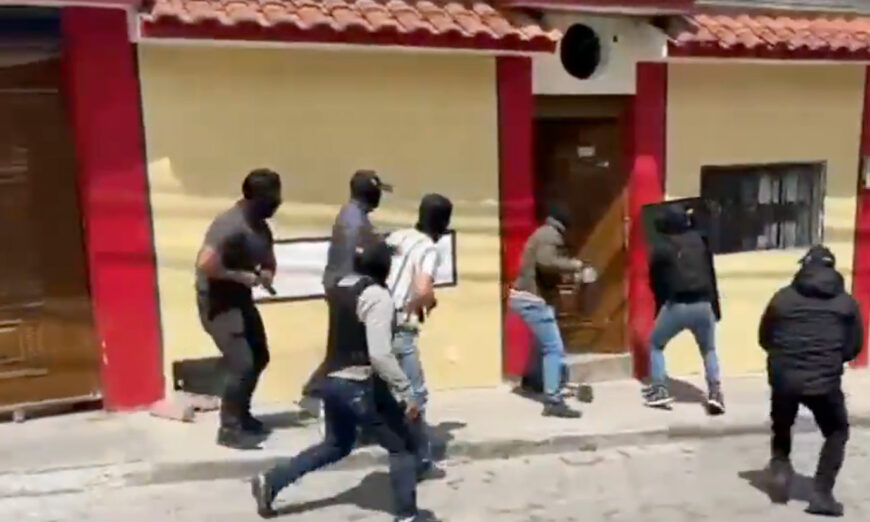 Operativo permitió el rescate de tres víctimas de secuestro. Foto capturada de video.