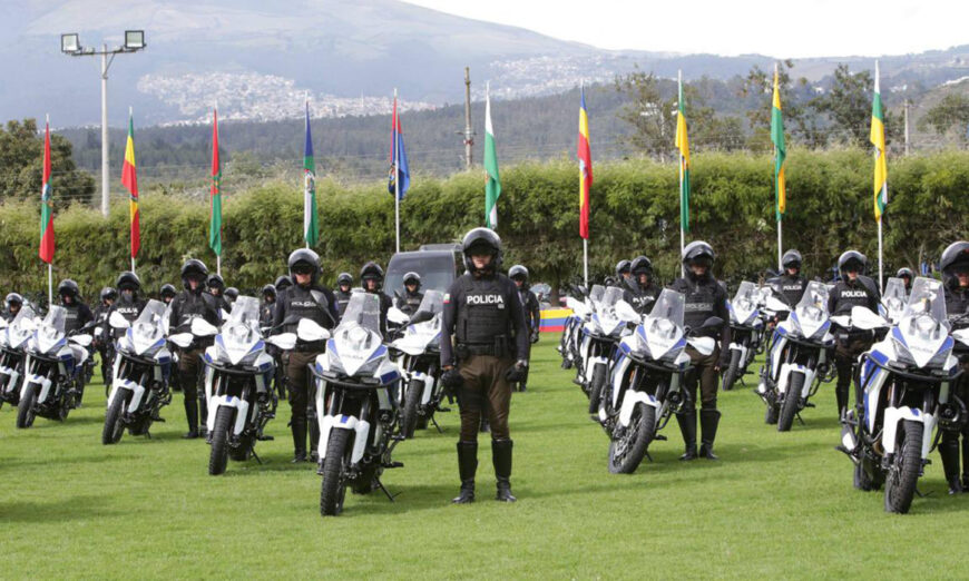 La Policía Nacional del Ecuador incorporó nuevo equipamiento. Foto de X.