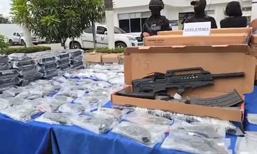 Armas decomisadas en operativo policial. Foto: Policía Nacional