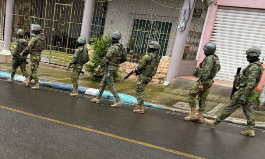 Las Fuerzas Armadas reforzaron su presencia en el cantón Durán, provincia del Guayas. Foto de X.