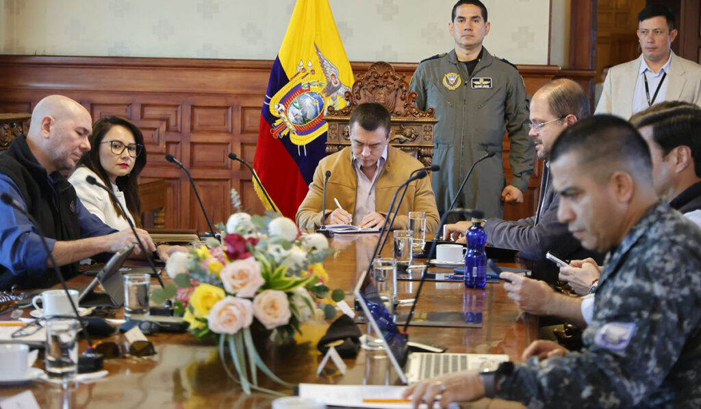 reunión Noboa y bloque de seguridad.